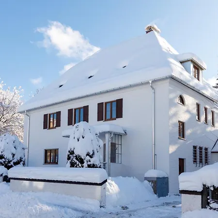 Stadtvilla Falkenstein Апартаменты Фюссен