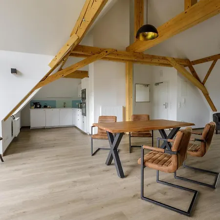 Апартаменты Stadtvilla Falkenstein *